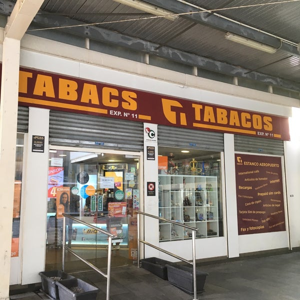 Tabacos convenience store