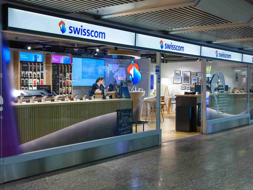 Swisscom Store in Arrival Hall 2