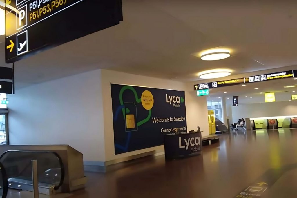 Lycamobile Kiosk at Stockholm Arlanda Airport